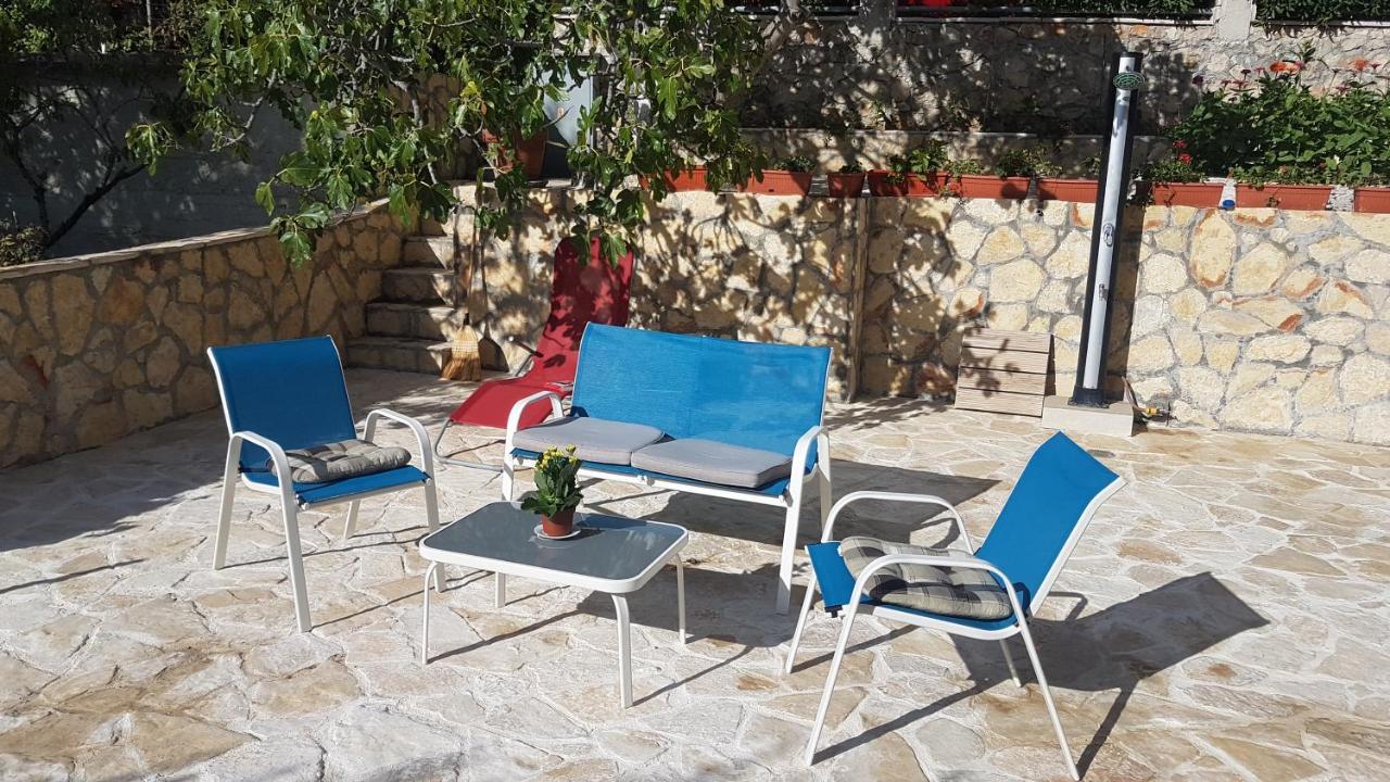 Mina Apartments Okrug Gornji Exterior foto